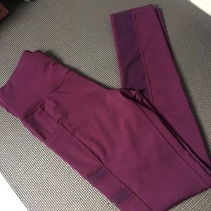 High Waisted Wine leggings With Side Pockets